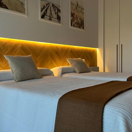 Hostal Parador De Los Llanos Торреоргас Экстерьер фото