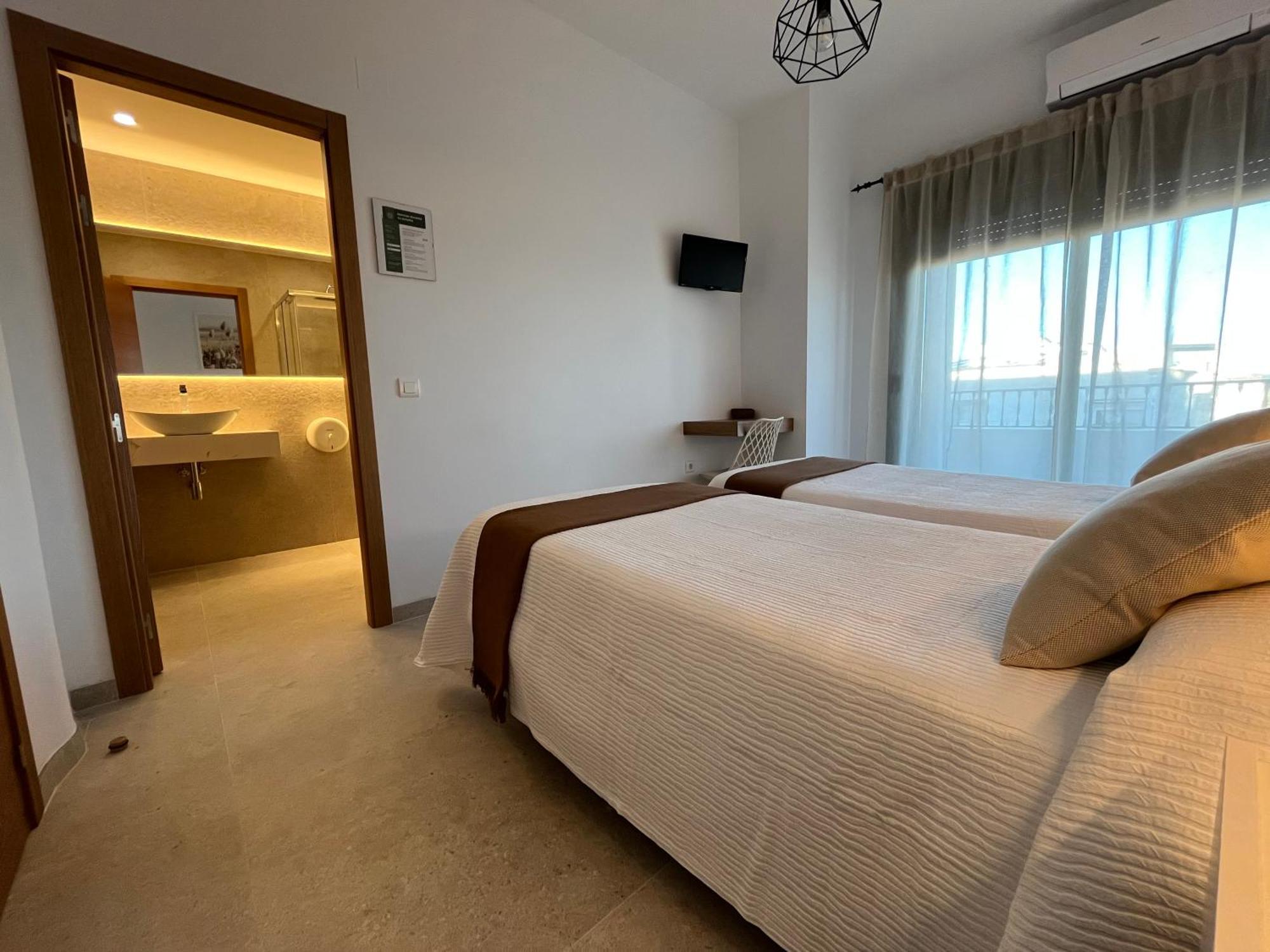 Hostal Parador De Los Llanos Торреоргас Экстерьер фото