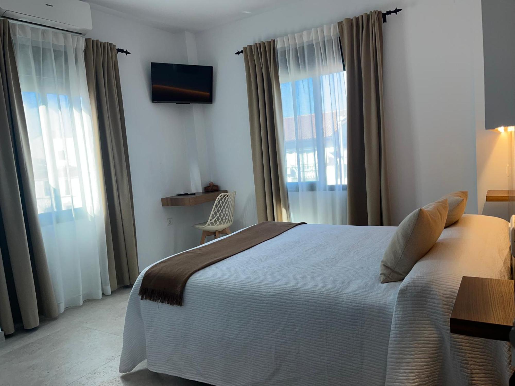 Hostal Parador De Los Llanos Торреоргас Экстерьер фото